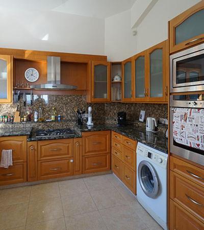 Unforgettable Family Escape - Cliffside Villa With Panoramic Sea Views And Kid-Friendly Private Pool Pissoúri Extérieur photo